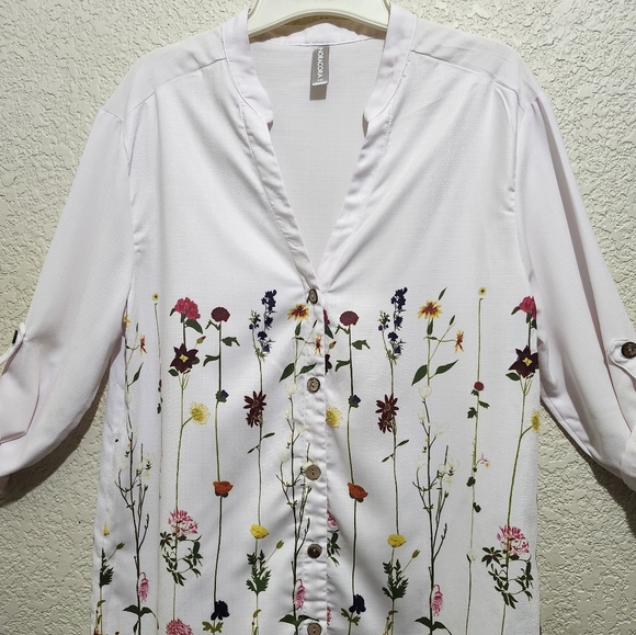 Noracora White 3/4 Sleeve Embellished Button Down Shirt (Unbranded) - Picture 2 of 10